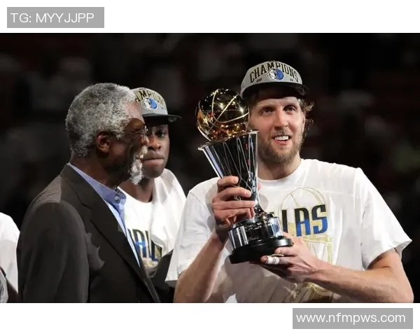 历史上那些闪耀光芒的黑皮肤足球明星们的传奇故事与成就